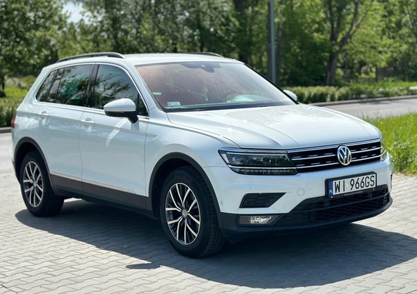 Volkswagen Tiguan cena 93000 przebieg: 129418, rok produkcji 2017 z Piaseczno małe 106